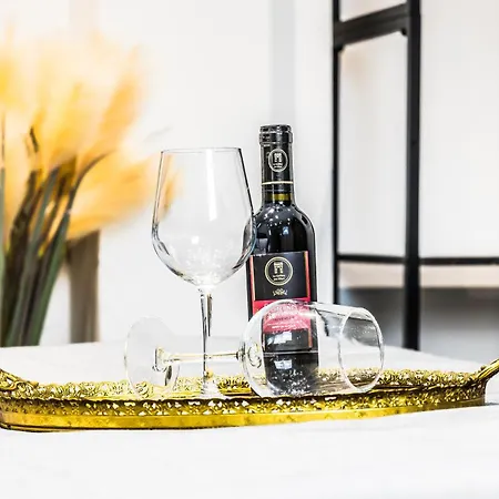 Bed & Breakfast Marmur Luxury Lecce