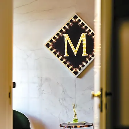 Marmur Luxury Nocleg ze śniadaniem 3*