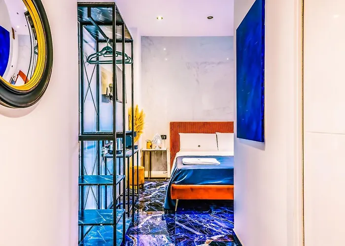 לינה וארוחת בוקר Marmur Luxury